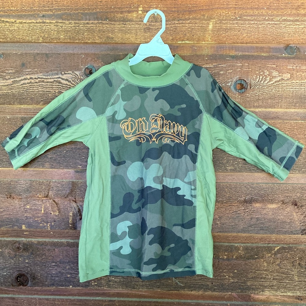 Old Navy camo swim shirt